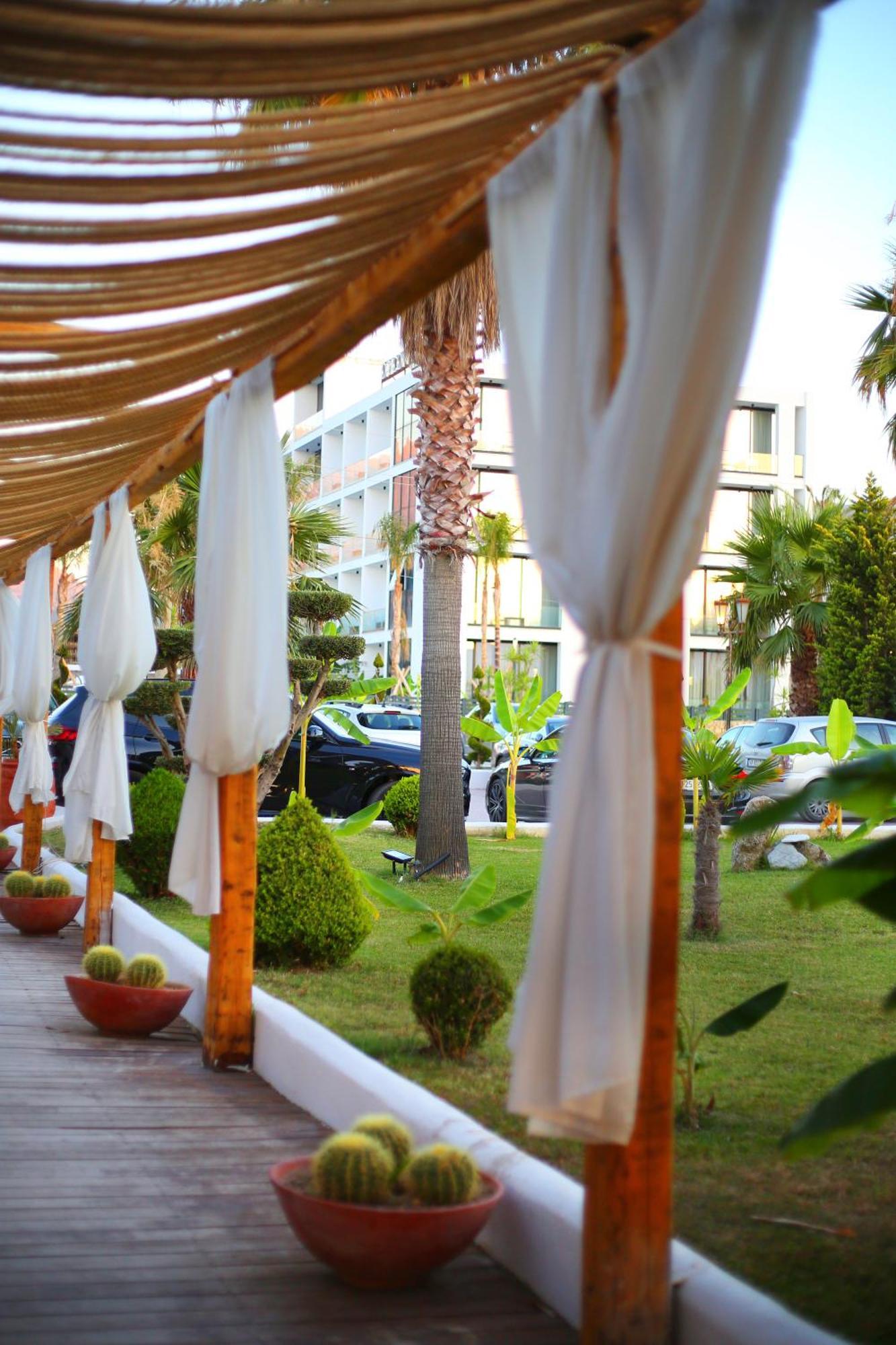 Oricon Coast Luxury Resort Orikum Eksteriør bilde